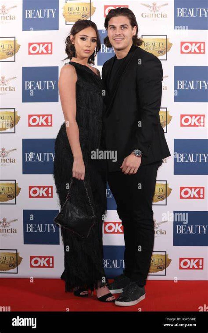 Chris Clark, Amber Dowding's Boyfriend