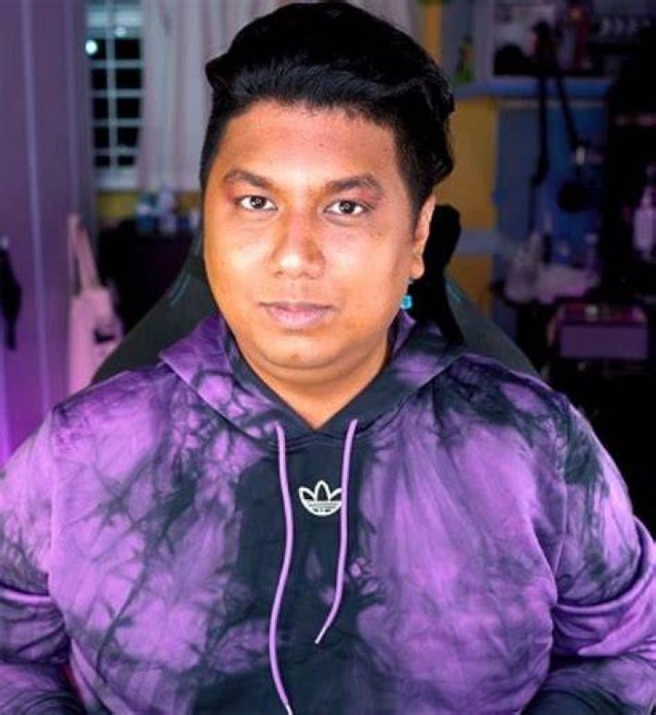 Dee Kosh