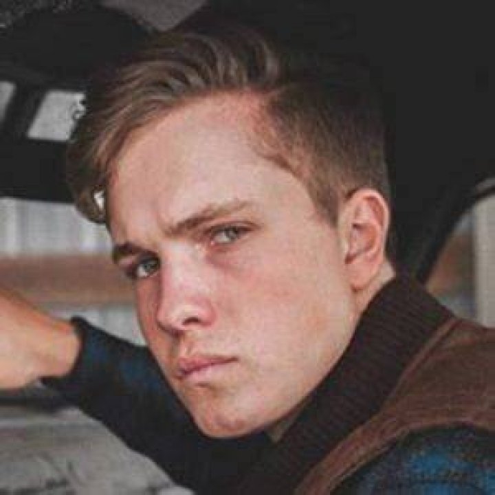 Hunter Hoffman age