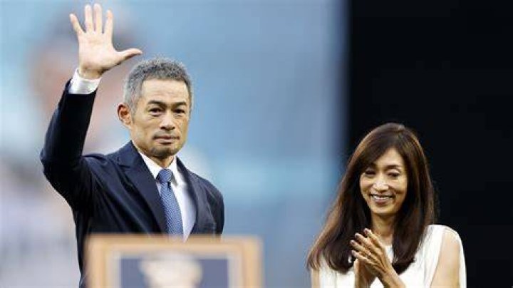 Ichiro Suzuki Bio Who is Ichiro Suzuki Wife, Yumiko Fukushima? Age, Height, Net Worth